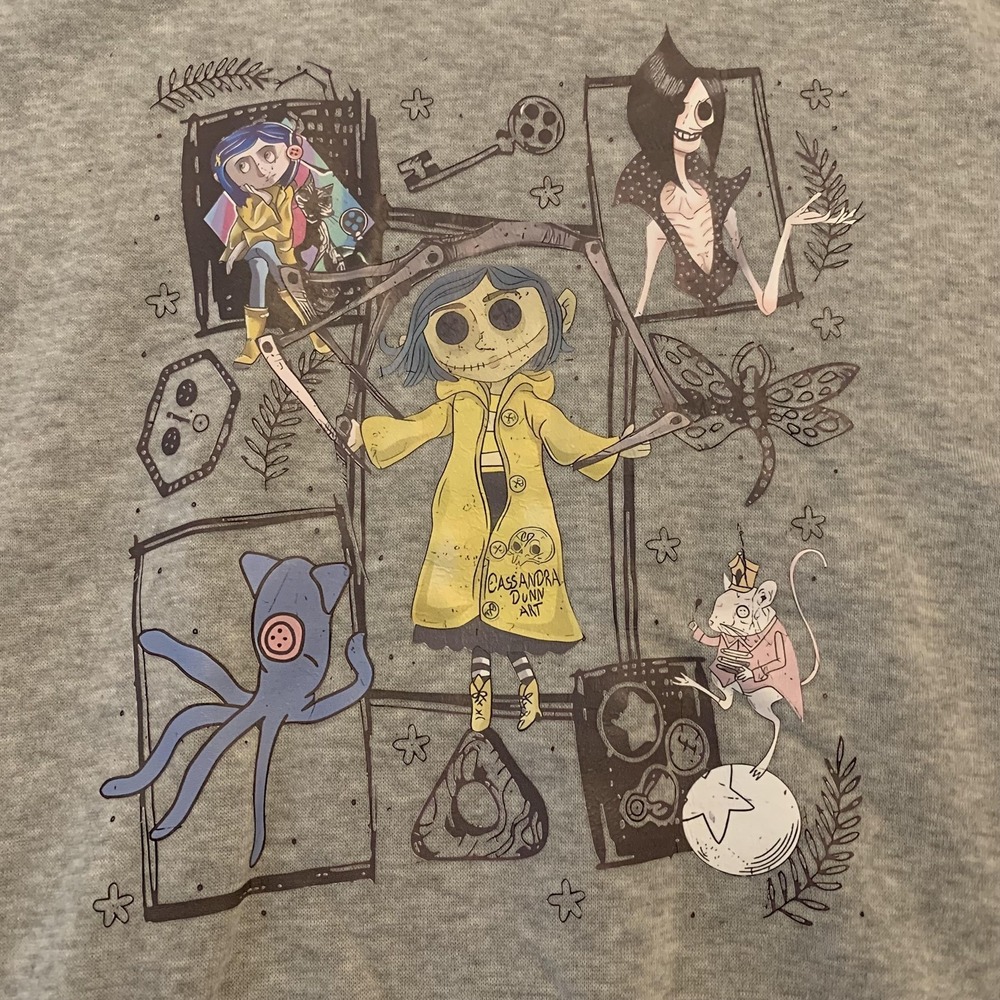 Coraline Sweatshirt Mens Medium Gray Cassandra Dunn Art Crewneck Pullover‎
